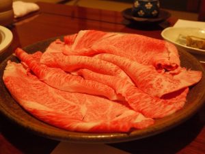 火曜サプライズ　日山　すき焼き　出典：食べログ